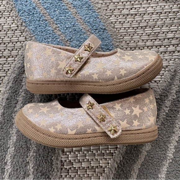 Harper Canyon Baby Toddler Girl Gold Star Mary Jane Dress Shoes - Picture 2 of 7